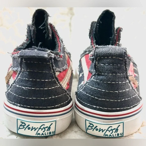 Blowfish Malibu Distressed USA Flag Stars Blue Slip On Sneakers women’s size 8 - Picture 8 of 9